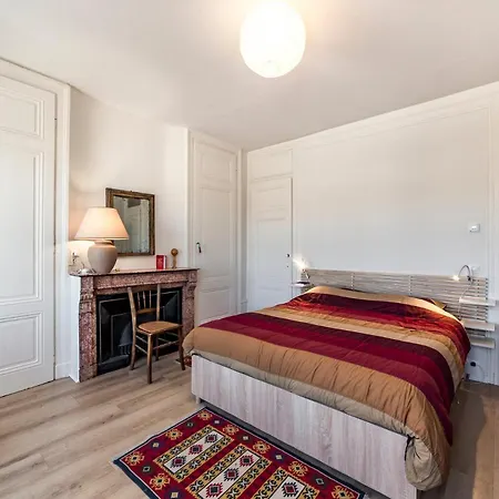 Allinlyon | Vue Hotel-dieu & Charme Haussmannien