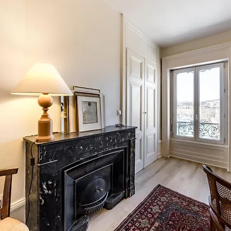Allinlyon | Vue Hotel-dieu & Charme Lägenhet Lyon